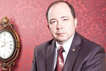 Интервью с Почетным президентом СтАР о COVID-19